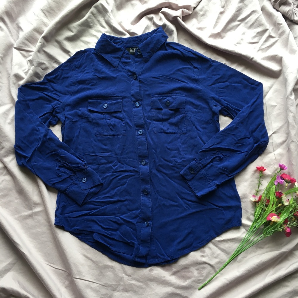 🍭a.n.a PETITE Button Up Long Sleeve Blouse